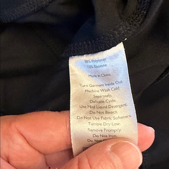 Eddie Bauer Black Athletic Leggings. Size L.  Gently used excellent condition - Picture 10 of 10